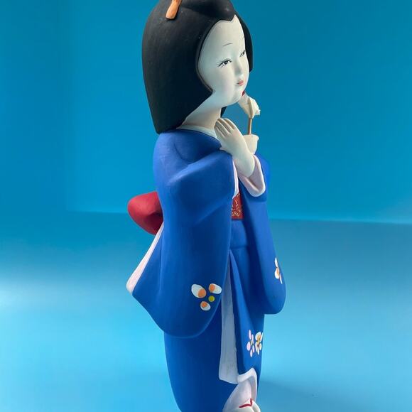 Hakata doll - Ceramic Japanese Girl Figurine - Picture 6 of 10